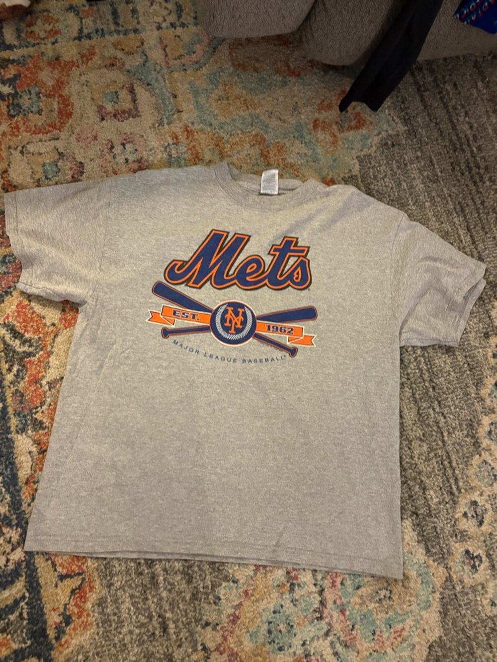 NY METS VINTAGE 2000s Delta Gray Tee with Blue and Orange Graphic
